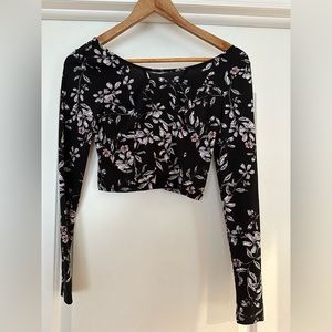 Guess floral top